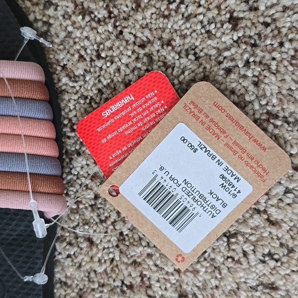 Havaianas sz 7/8 Sandals - Picture 6 of 7